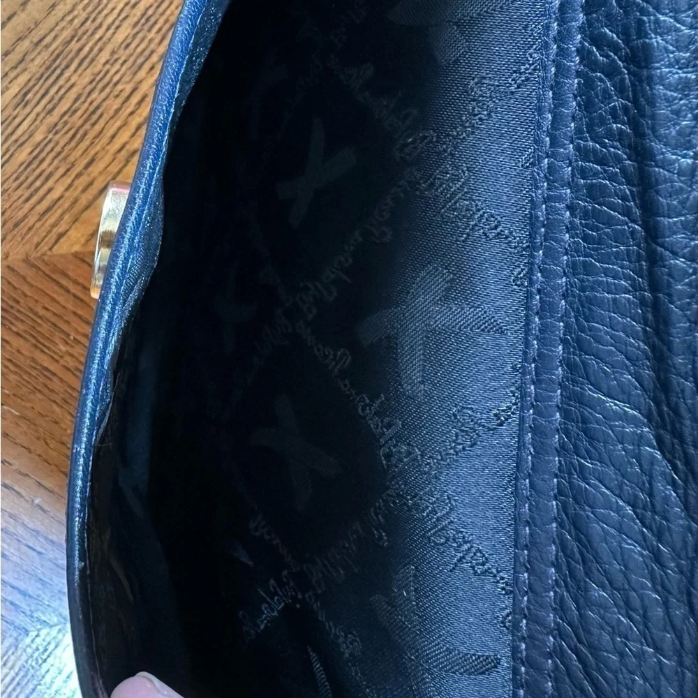 Paloma Picasso gorgeous dark